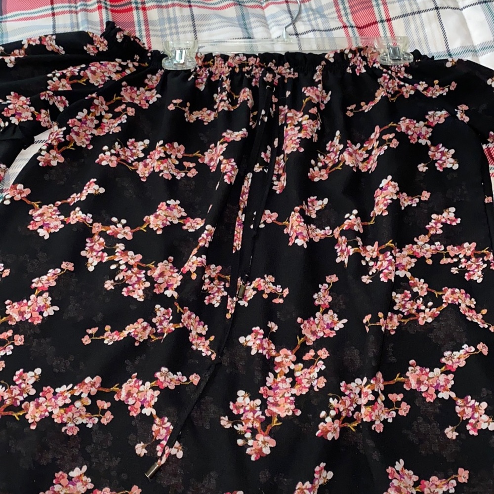 Off the shoulder flower shirt